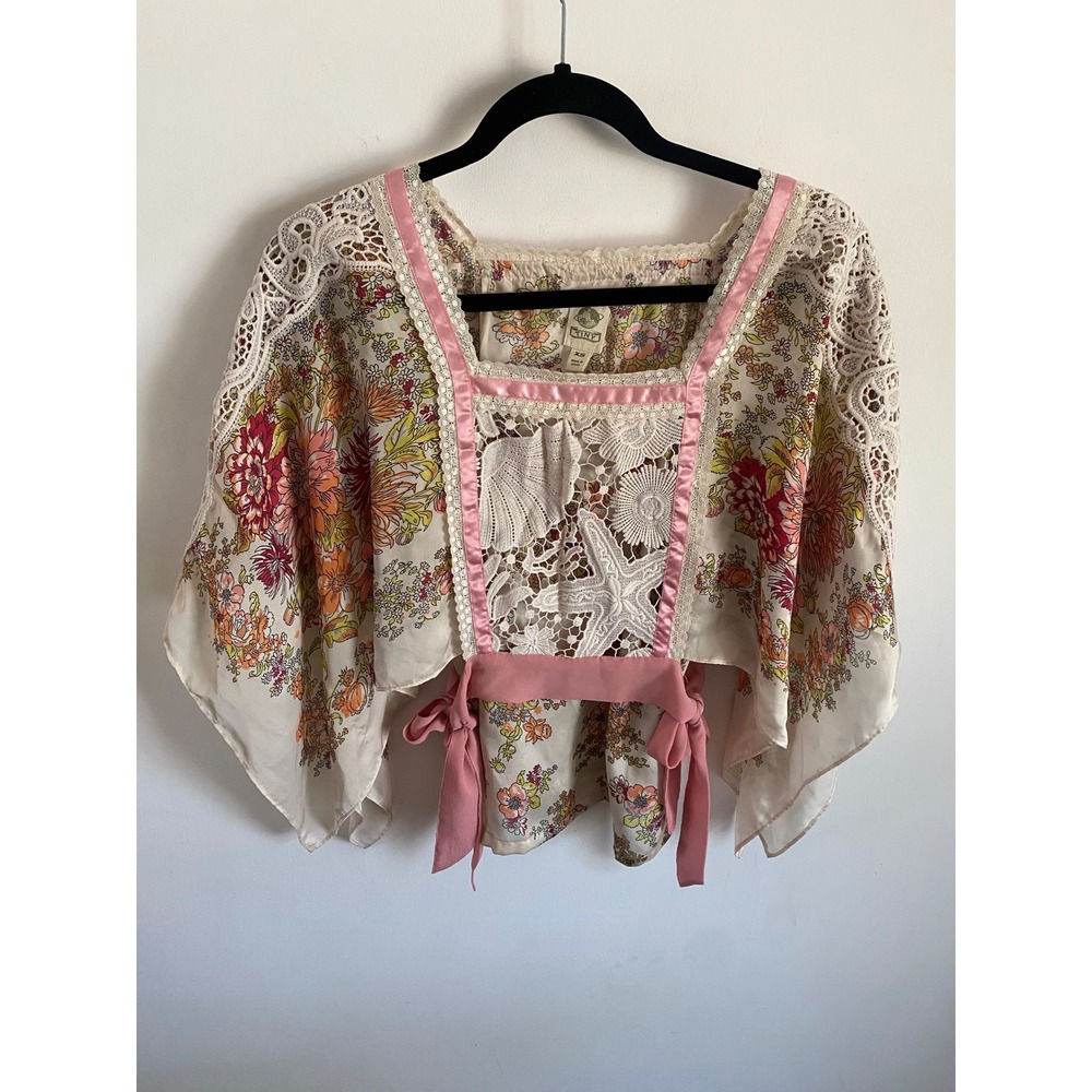 Anthropologie Tiny Floral Kimono Blouse Crochet Lace Starfish Pink Ribbon XS